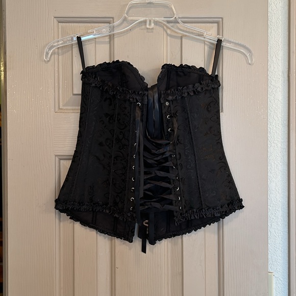 Black lace up corset- size S/M - Picture 2 of 2